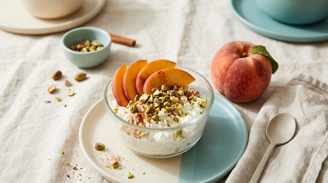 Peach & Pistachio Protein Bowl